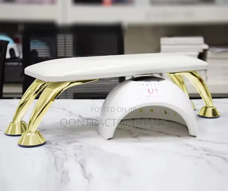 Cushioned Armed Rest for Nails
