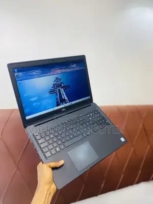 Laptop Dell Latitude 3550 8GB Intel Core i5 SSD 256GB