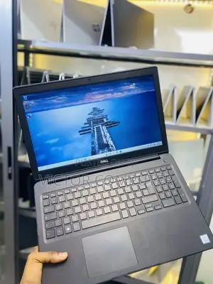 Laptop Dell Latitude 3550 8GB Intel Core i5 SSD 256GB