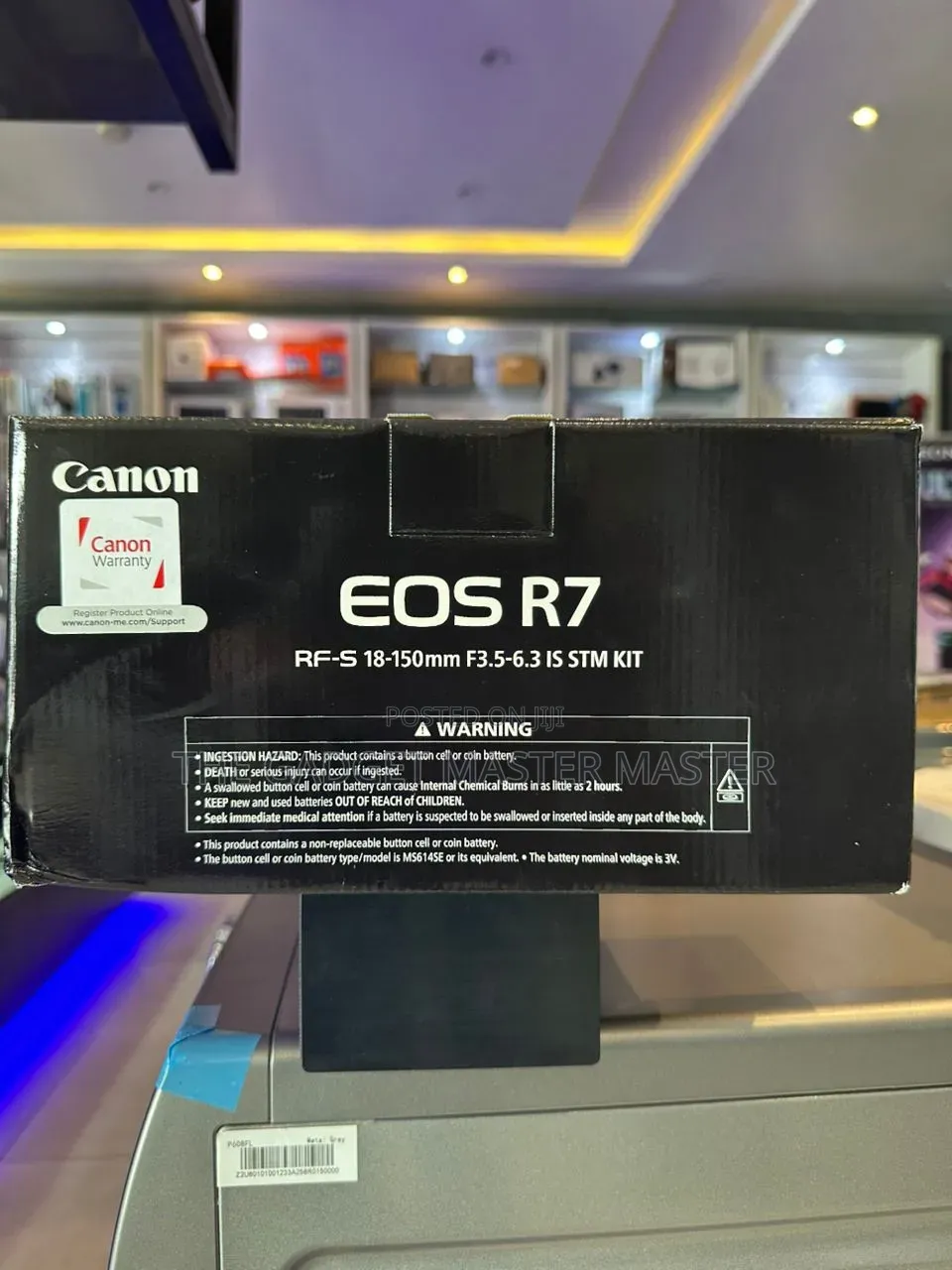 Canon Eos R7 Mirrorless Camera With 18-150mm Lens