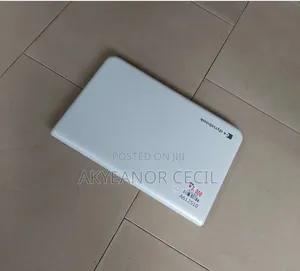 Laptop Toshiba Dynabook t552 8GB Intel Celeron HDD 750GB