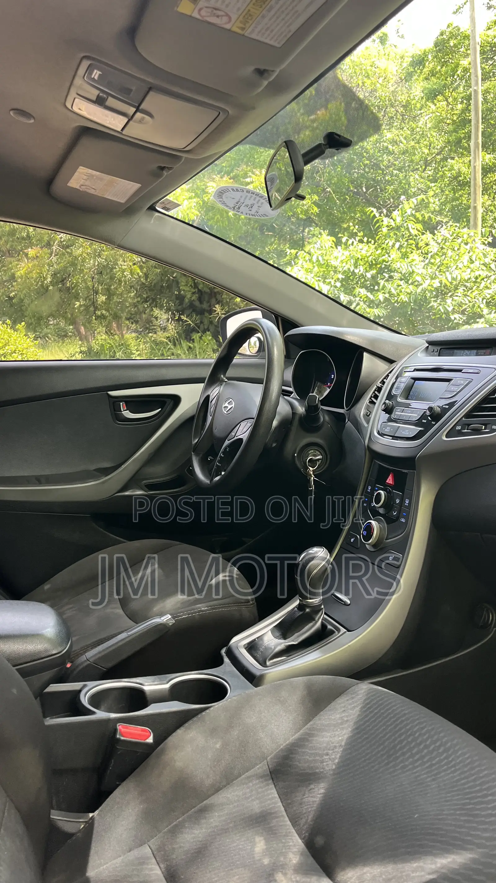 Hyundai Elantra Limited 4dr Sedan (1.8L 4cyl 6A) 2015 Gray