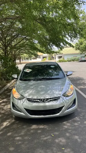 Hyundai Elantra Limited 4dr Sedan (1.8L 4cyl 6A) 2015 Gray