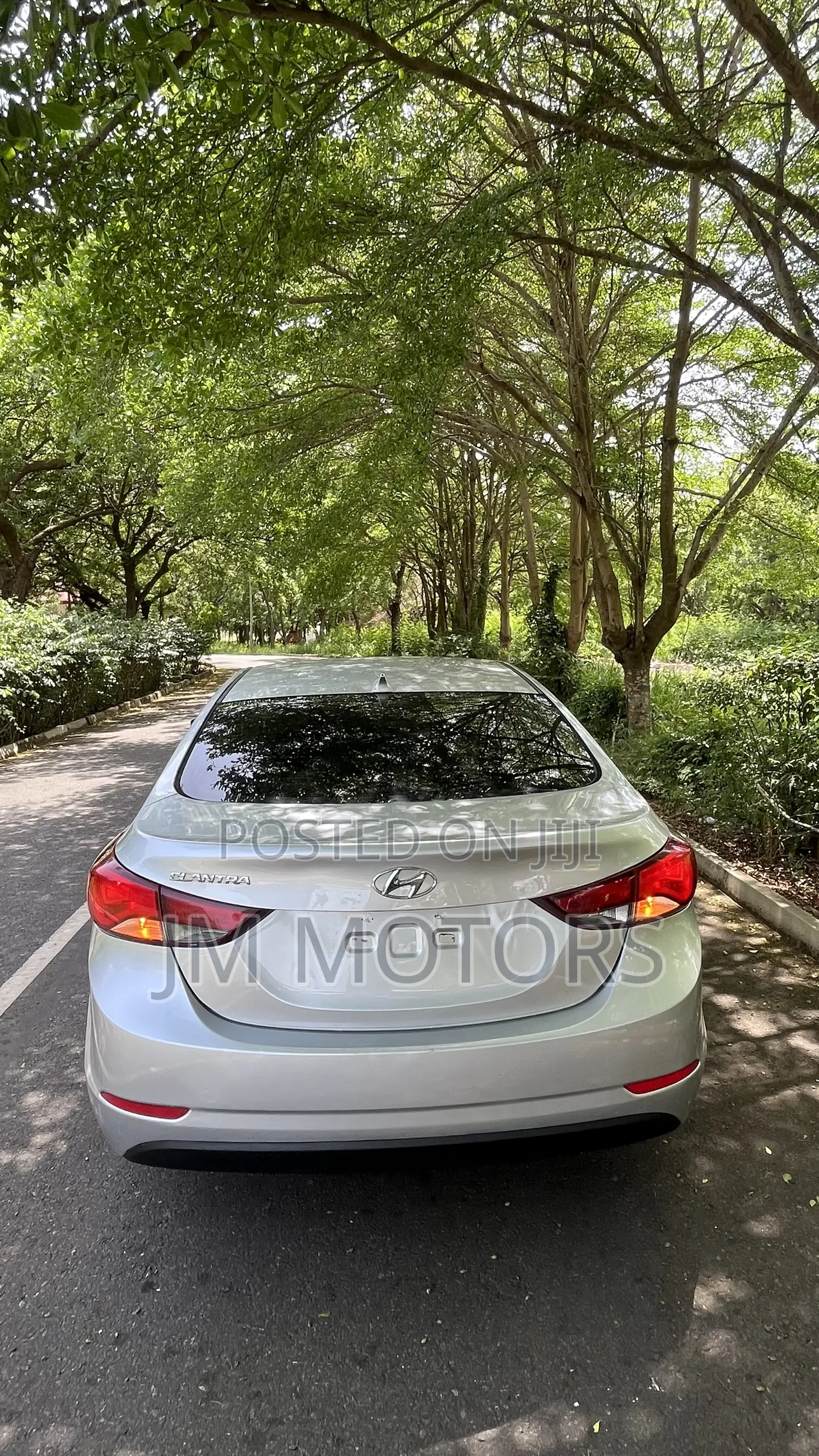 Hyundai Elantra Limited 4dr Sedan (1.8L 4cyl 6A) 2015 Gray