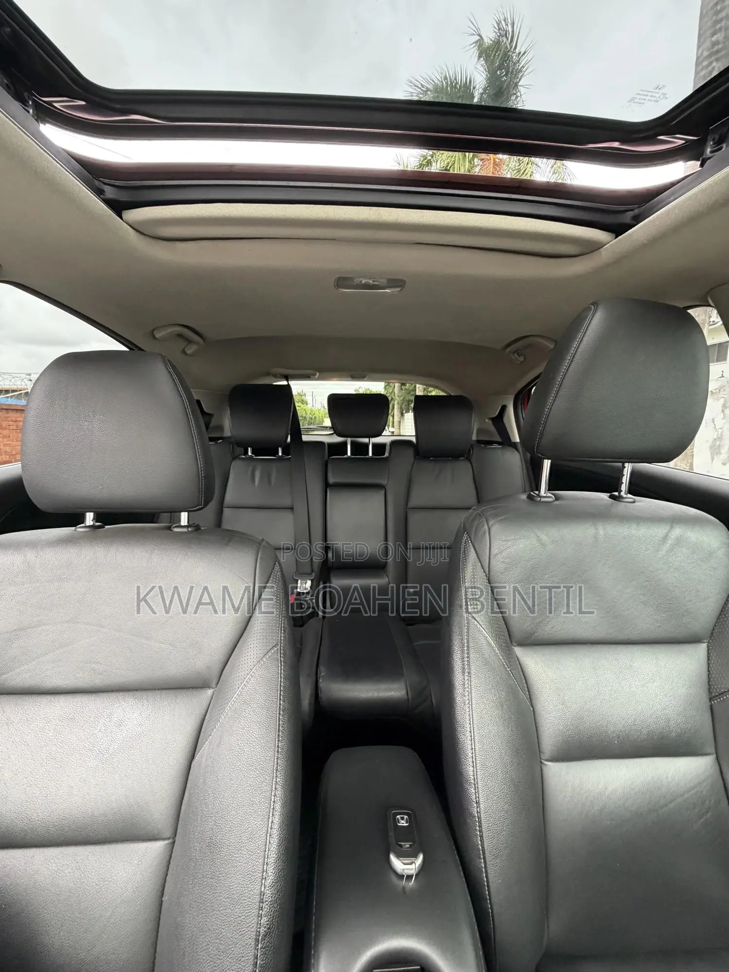 Honda HR-V 4dr SUV (1.5L 4cyl CVT) 2016 Red