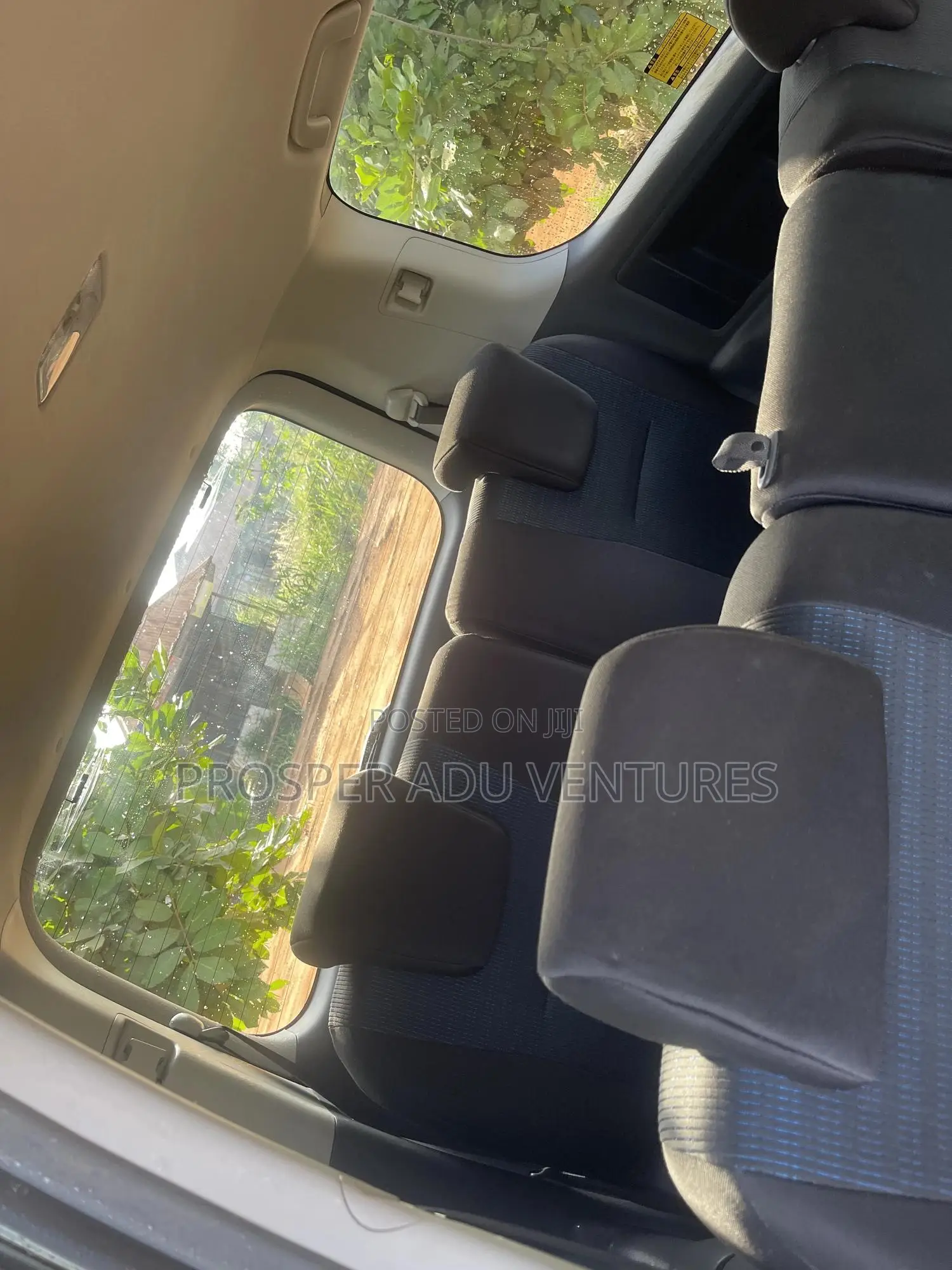 Toyota Voxy 2010 Black