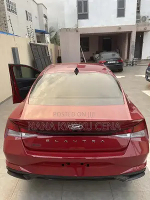 Hyundai Elantra SEL 2021