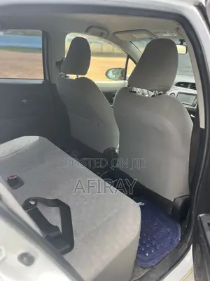 Toyota Vitz 1.5 FWD 3dr 2012 White
