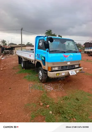 Kia Trade Truck 2000 Blue