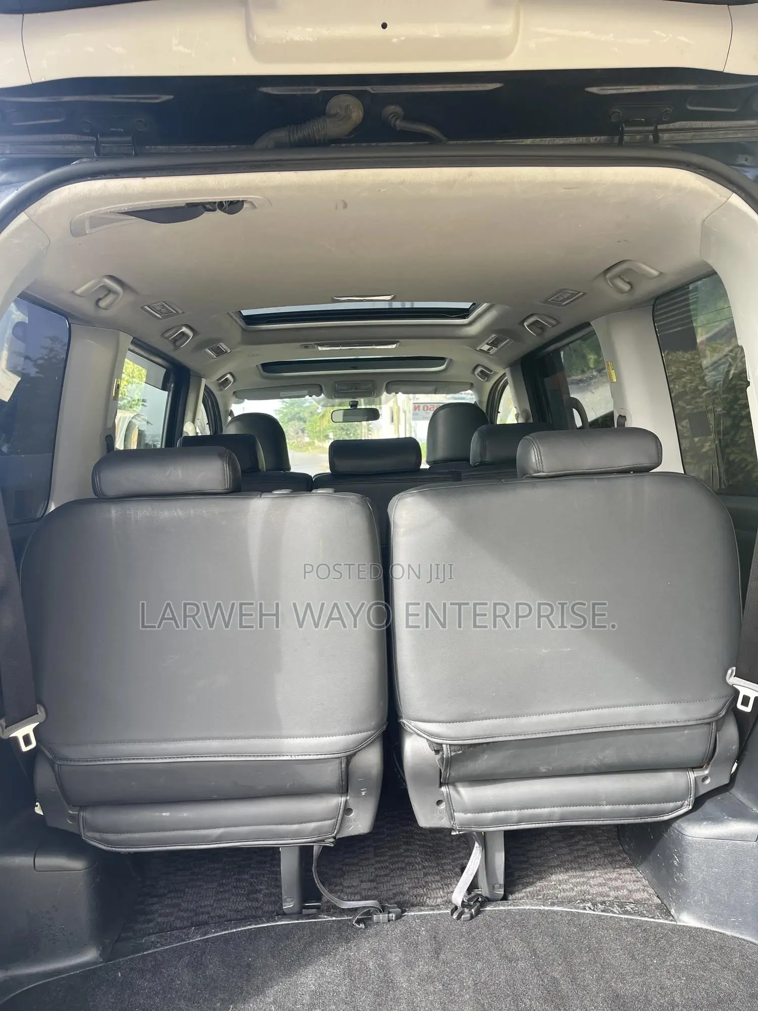 Toyota Voxy 2011 Black