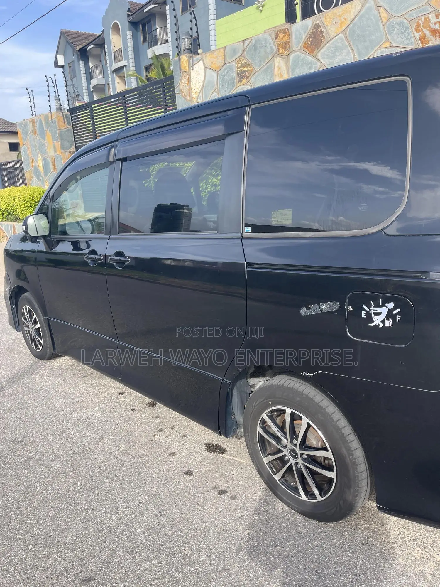 Toyota Voxy 2011 Black