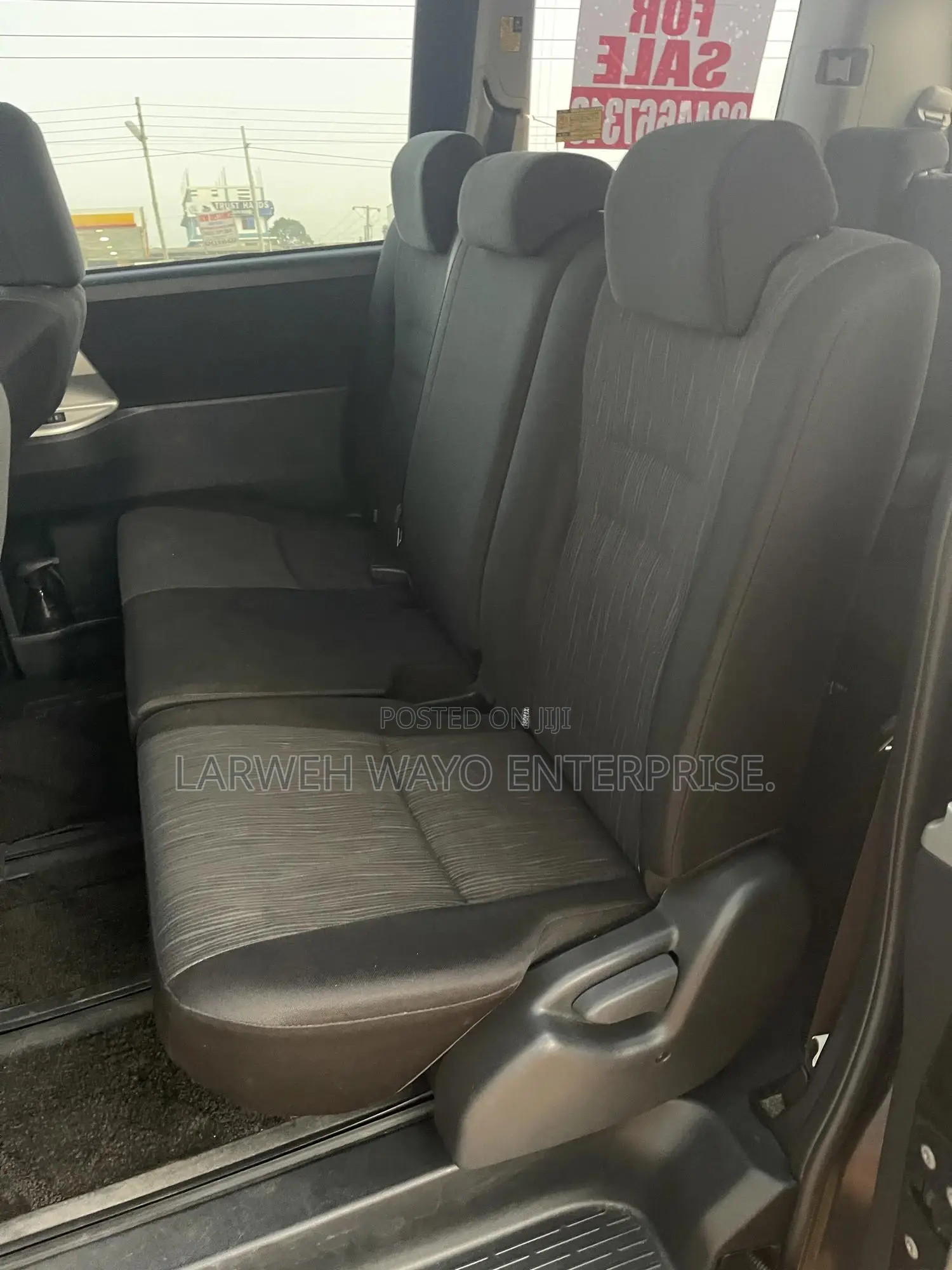 Toyota Voxy 2011 Maroon