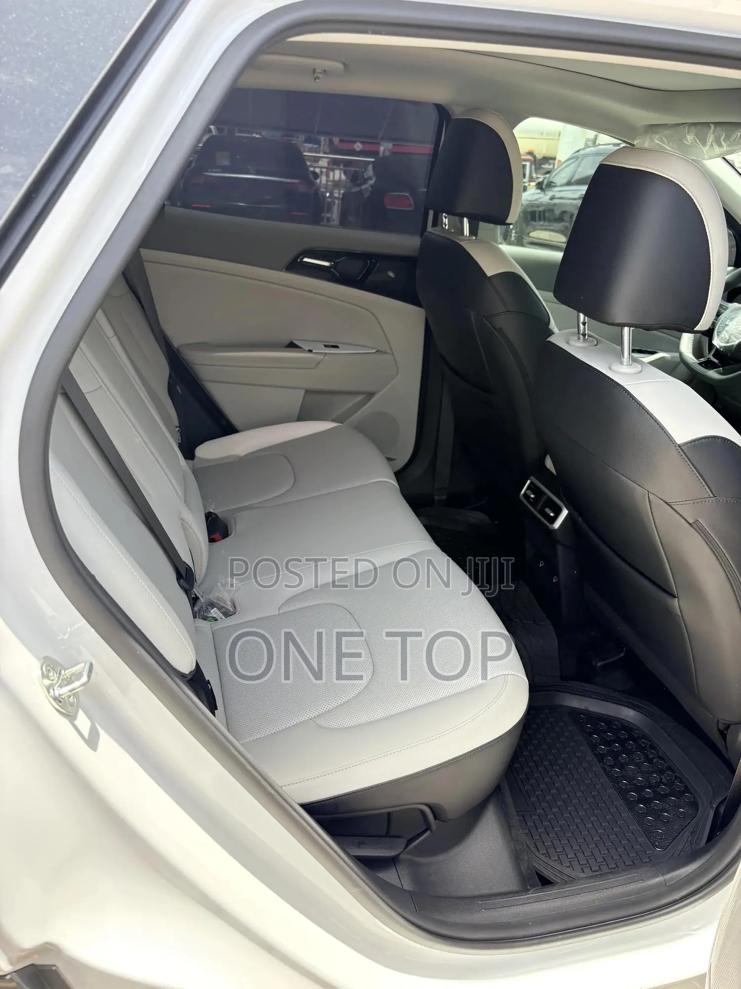 Kia Sportage SX-Prestige FWD 2025 White