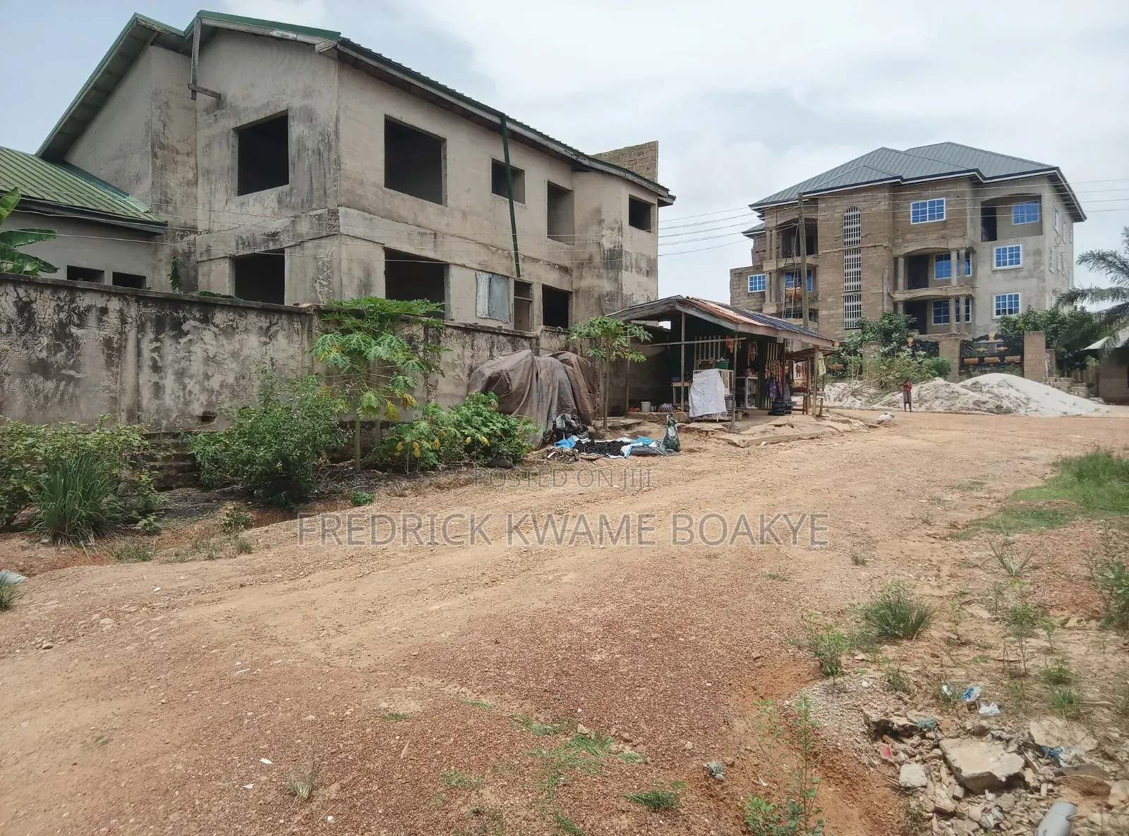 7bdrm House in Brother K Estate, Kumasi Metropolitan for sale