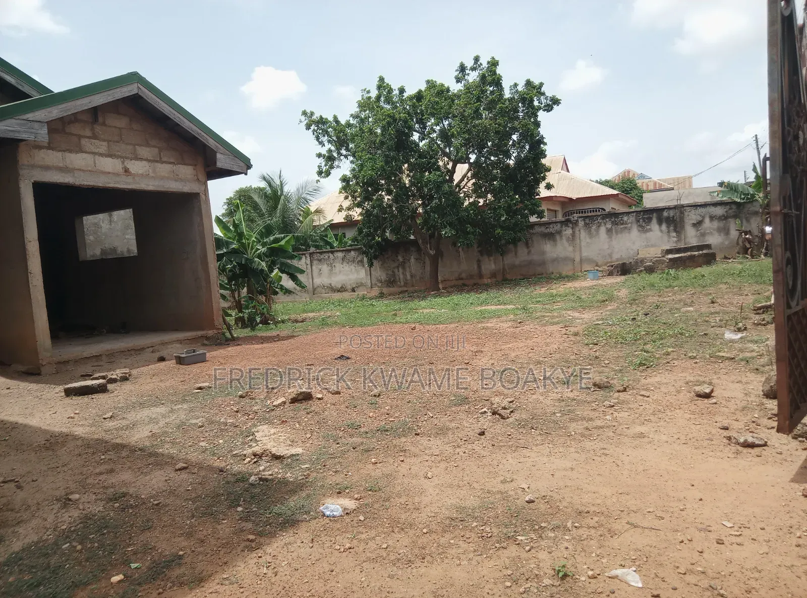 7bdrm House in Brother K Estate, Kumasi Metropolitan for sale