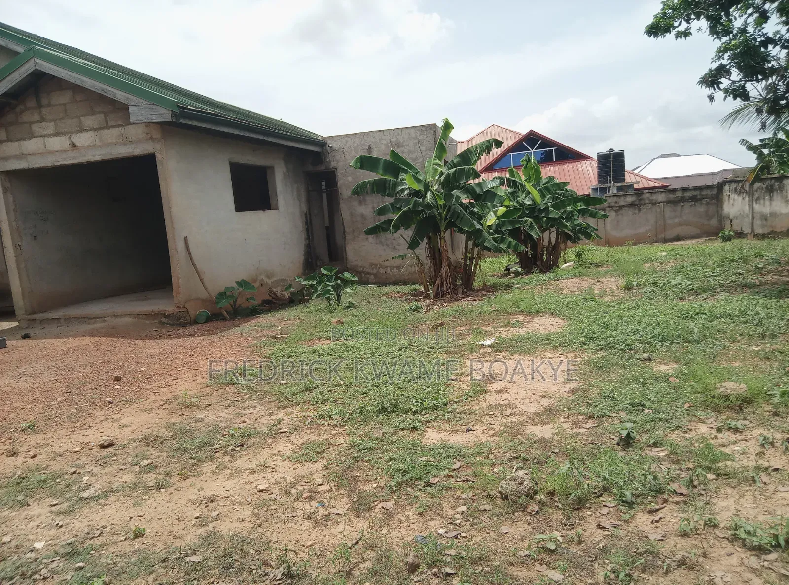 7bdrm House in Brother K Estate, Kumasi Metropolitan for sale