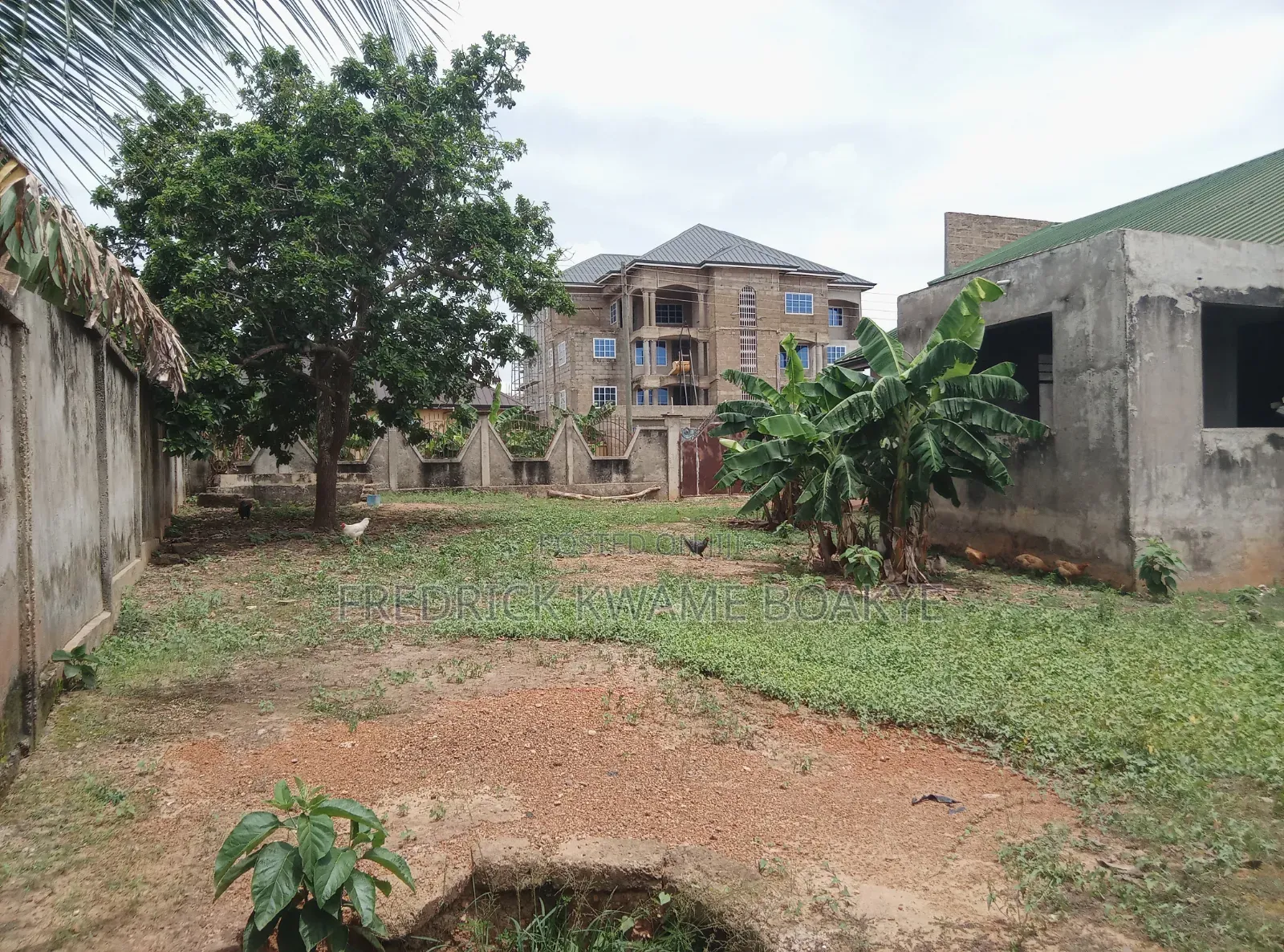7bdrm House in Brother K Estate, Kumasi Metropolitan for sale
