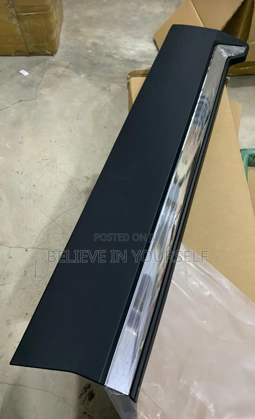 Honda CRV 2017,2018,2019,2020,2021,2022 Door Moulding Chrome