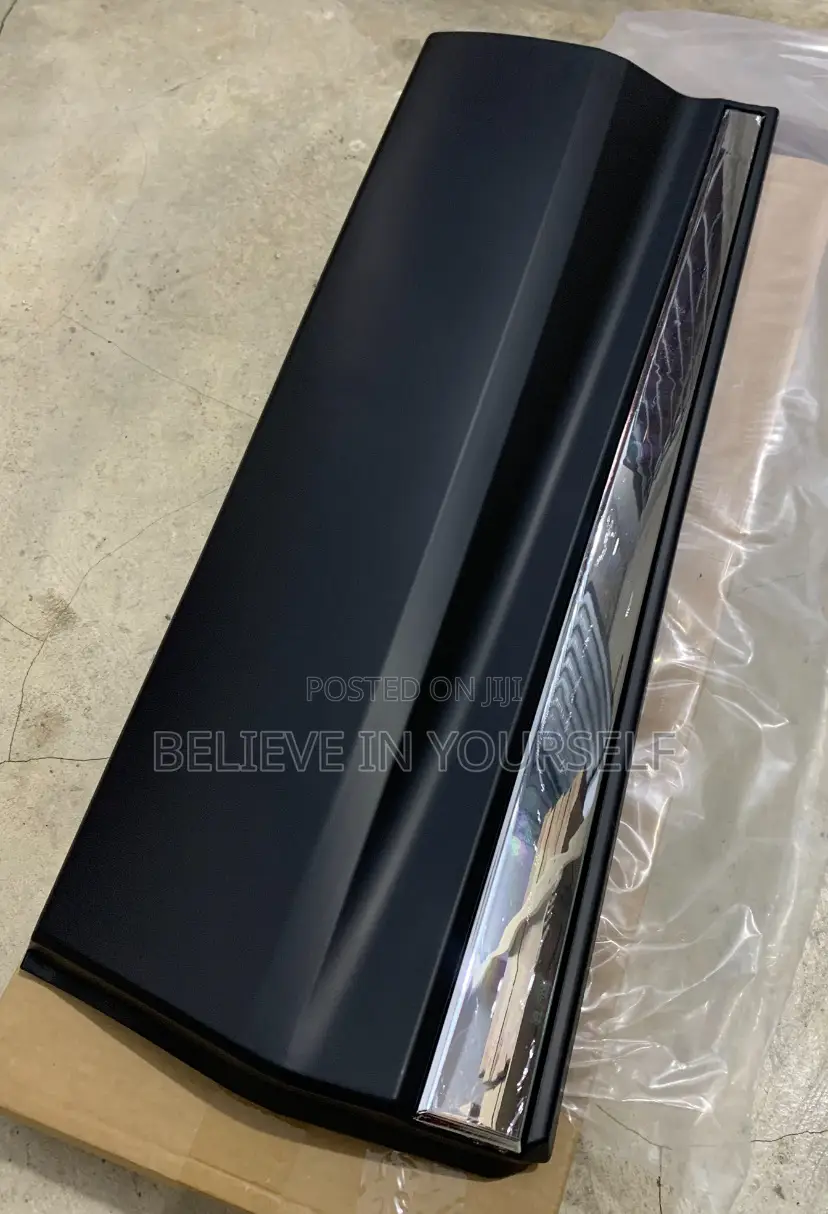 Honda CRV 2017,2018,2019,2020,2021,2022 Door Moulding Chrome