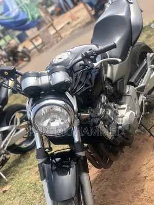 Honda CB 2023 Black