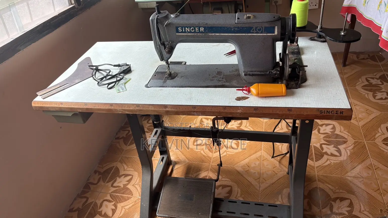 Singer Sewing Machine