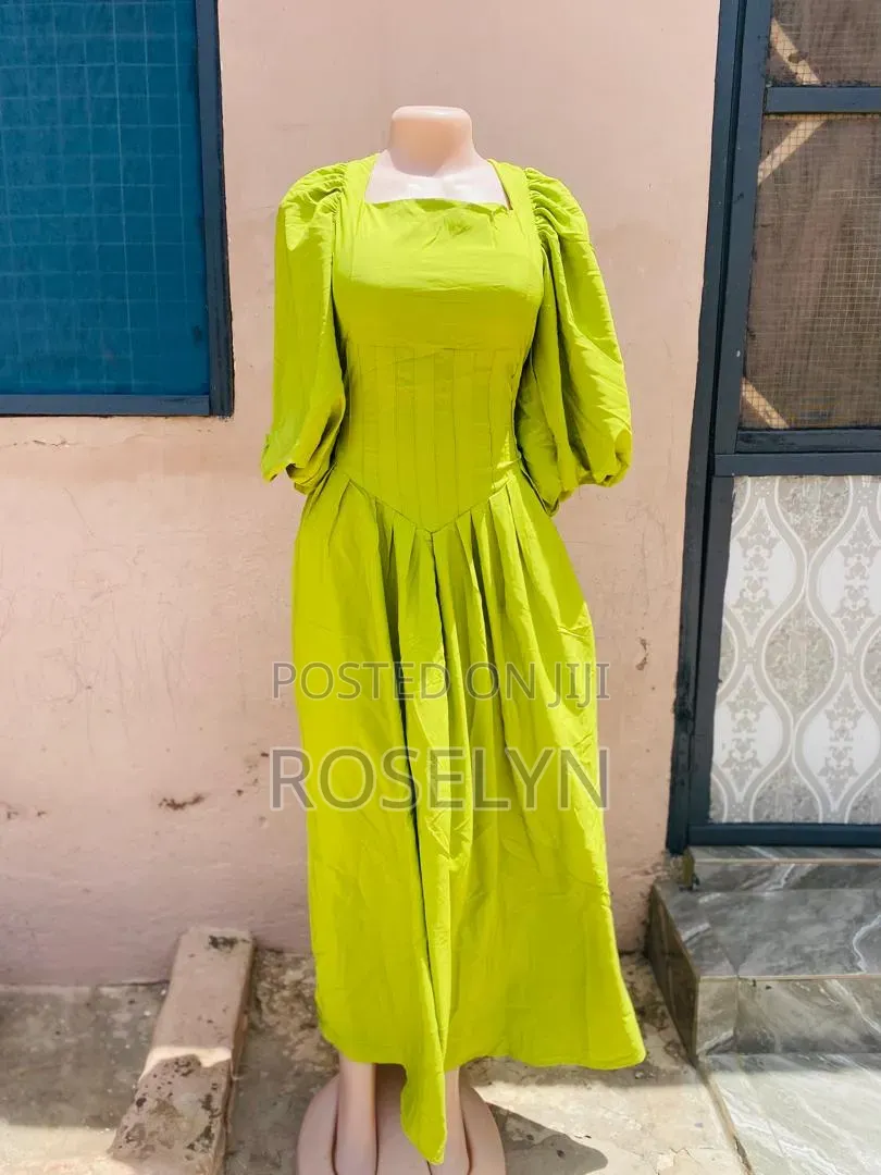 A Corset Like Green Flur Dress