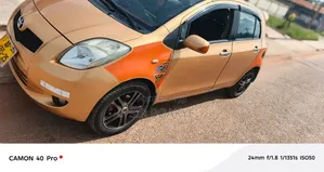 Toyota Yaris L Hatchback 5dr 2012 Gold