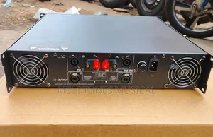 Peavey Cs 5000 Professional Power Amplifier.