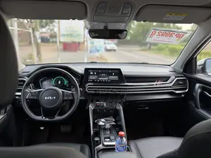 Kia Sportage EX 2021 White