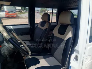 Mahindra Commander 2012 White