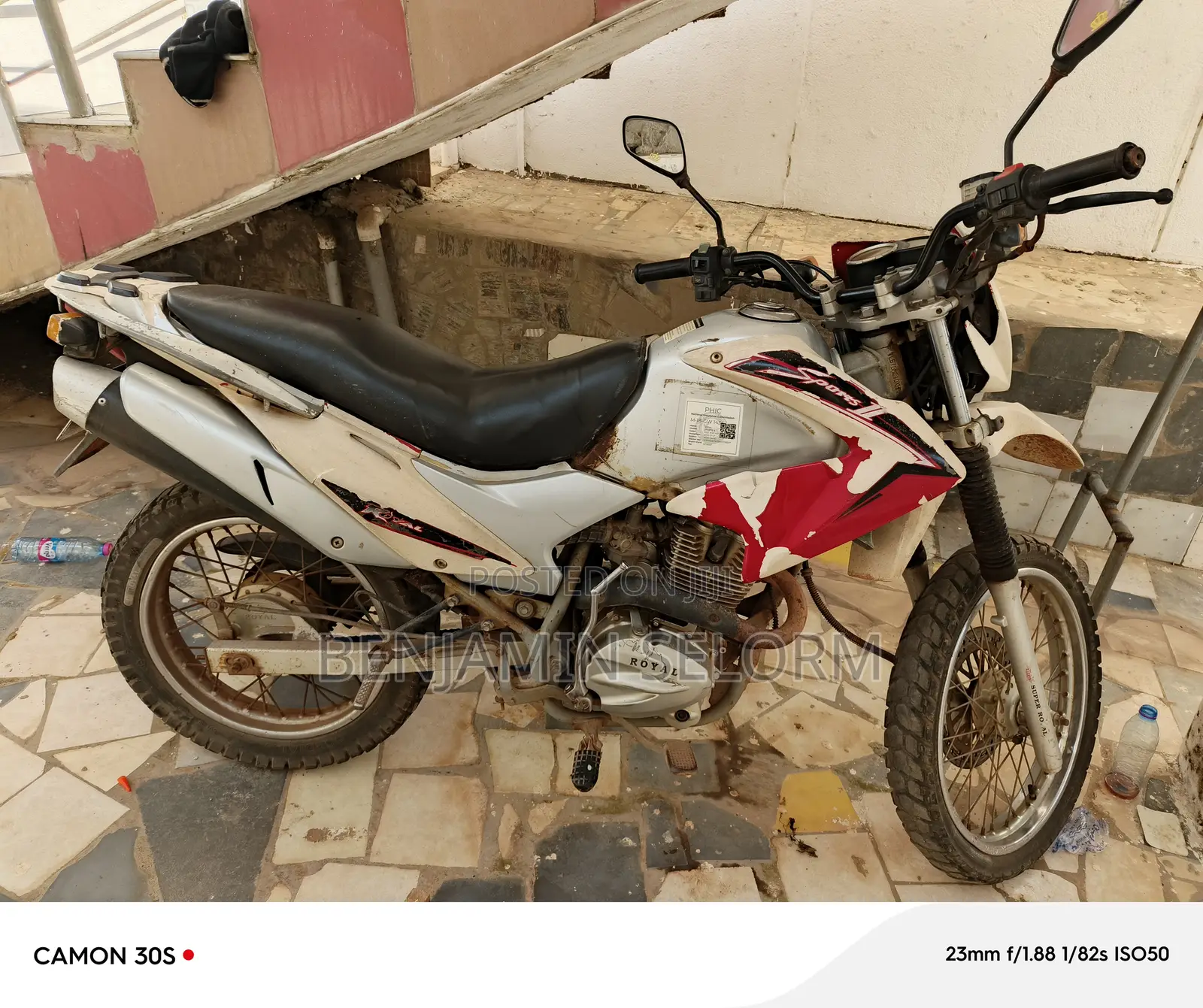 Royal Motorcycle 2018 Red