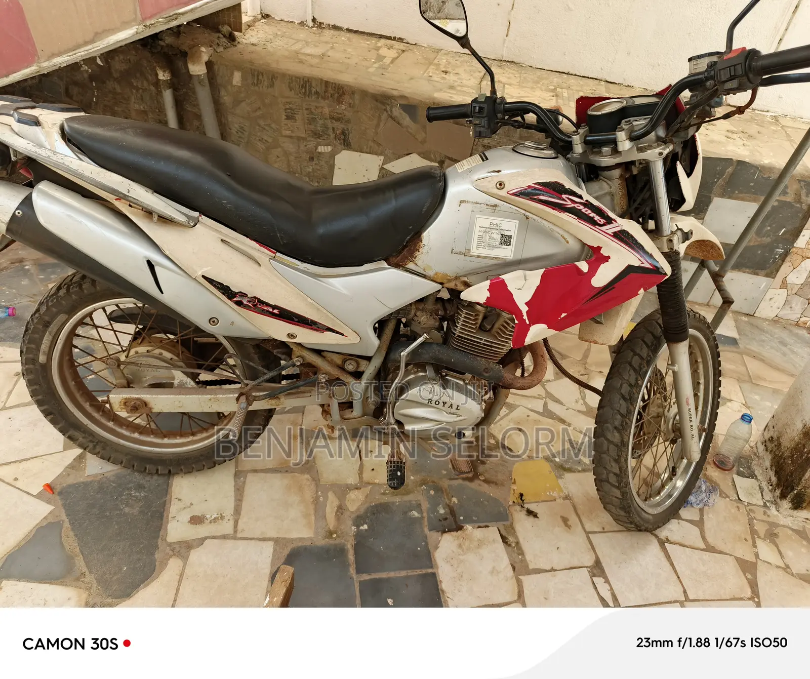 Royal Motorcycle 2018 Red
