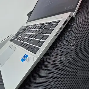 Laptop HP EliteBook 840 G8 8GB Intel Core i5 SSD 256GB