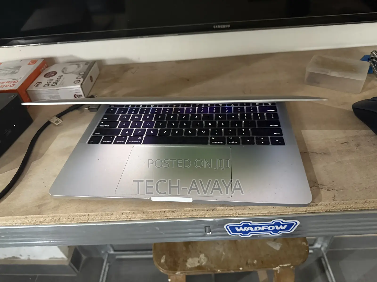 Laptop Apple MacBook Pro 8GB Intel Core i5 SSD 128GB
