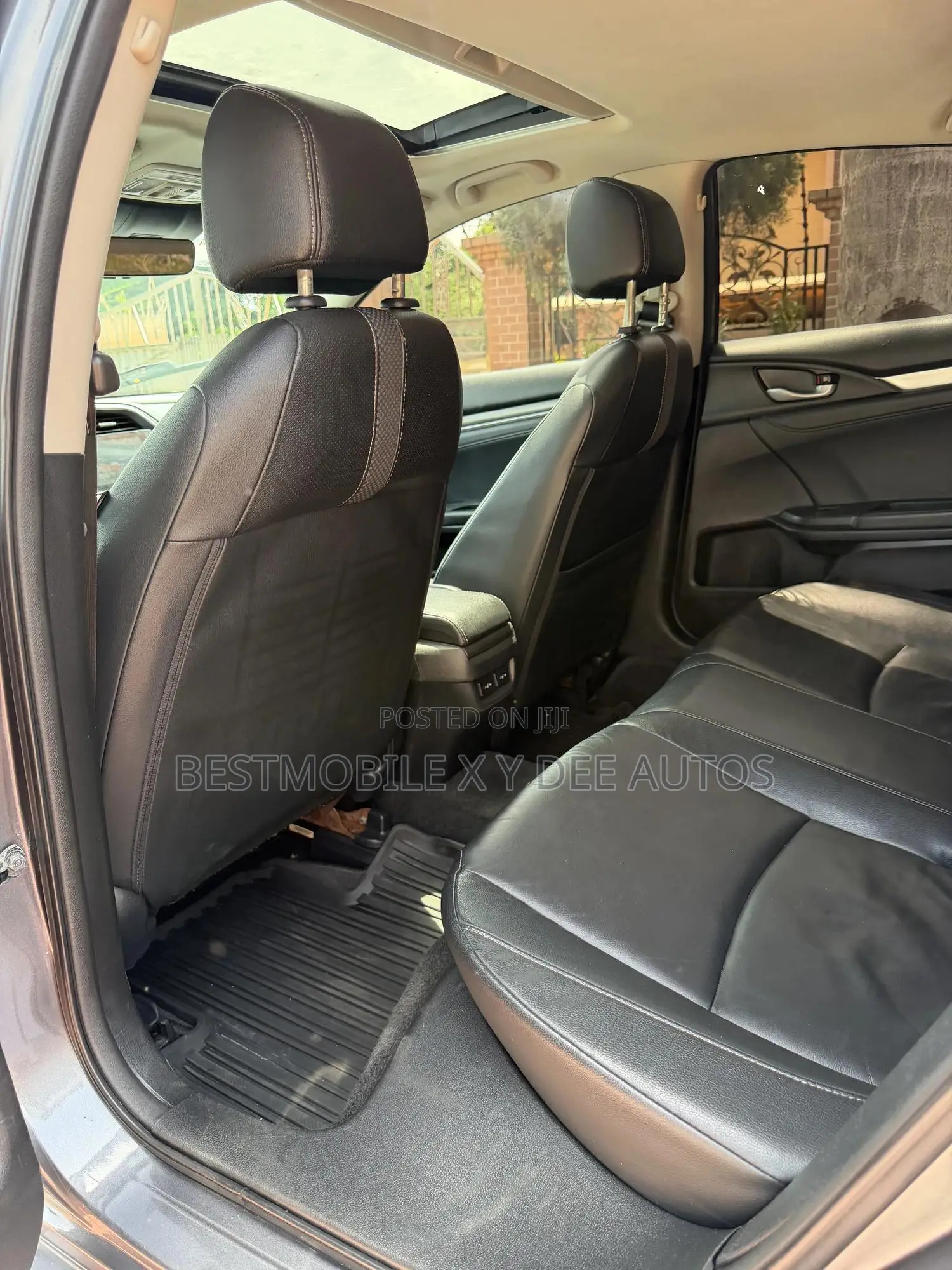 Honda Civic 2019 Silver