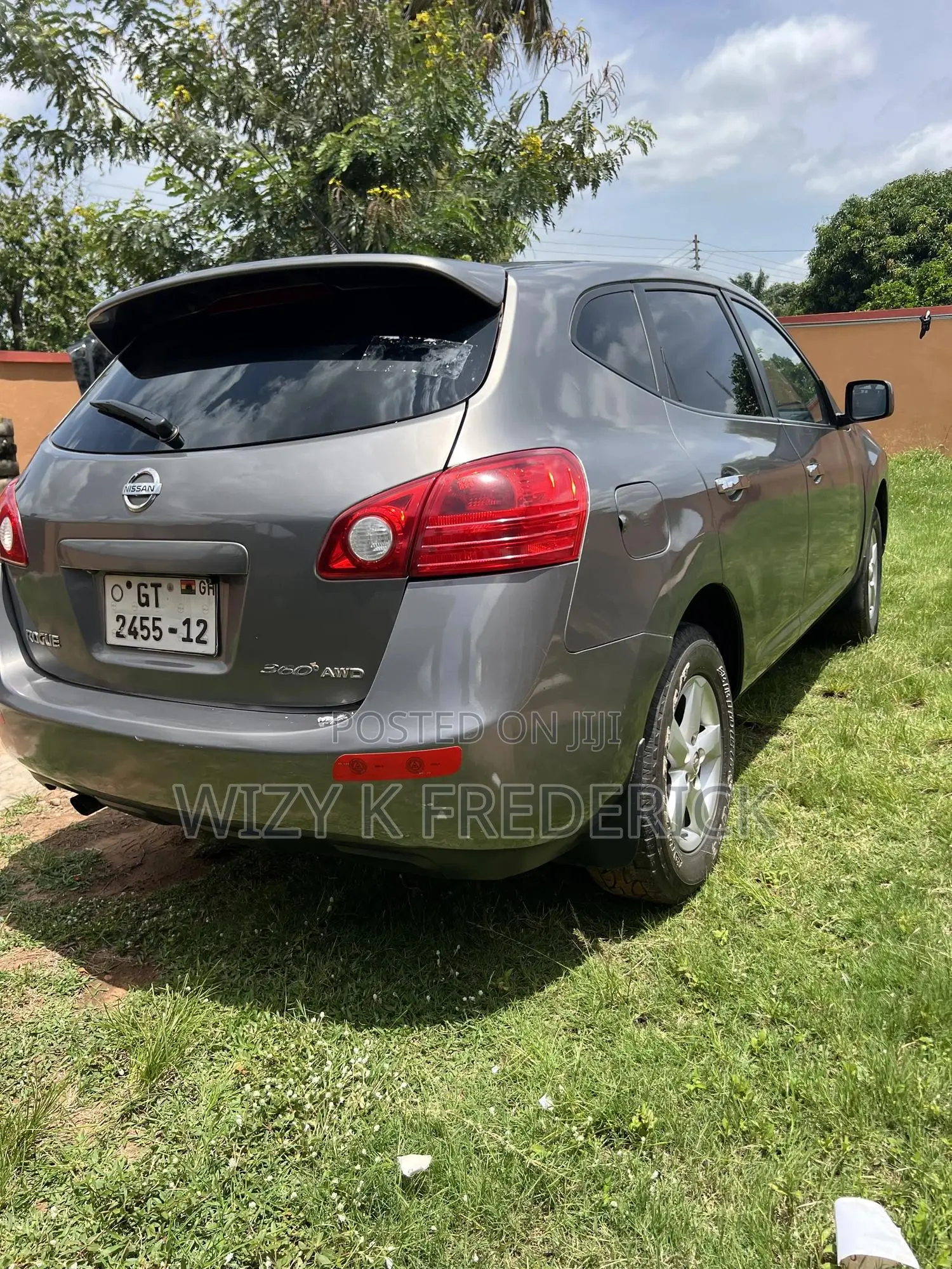 Nissan Rogue SV 2012 Gray