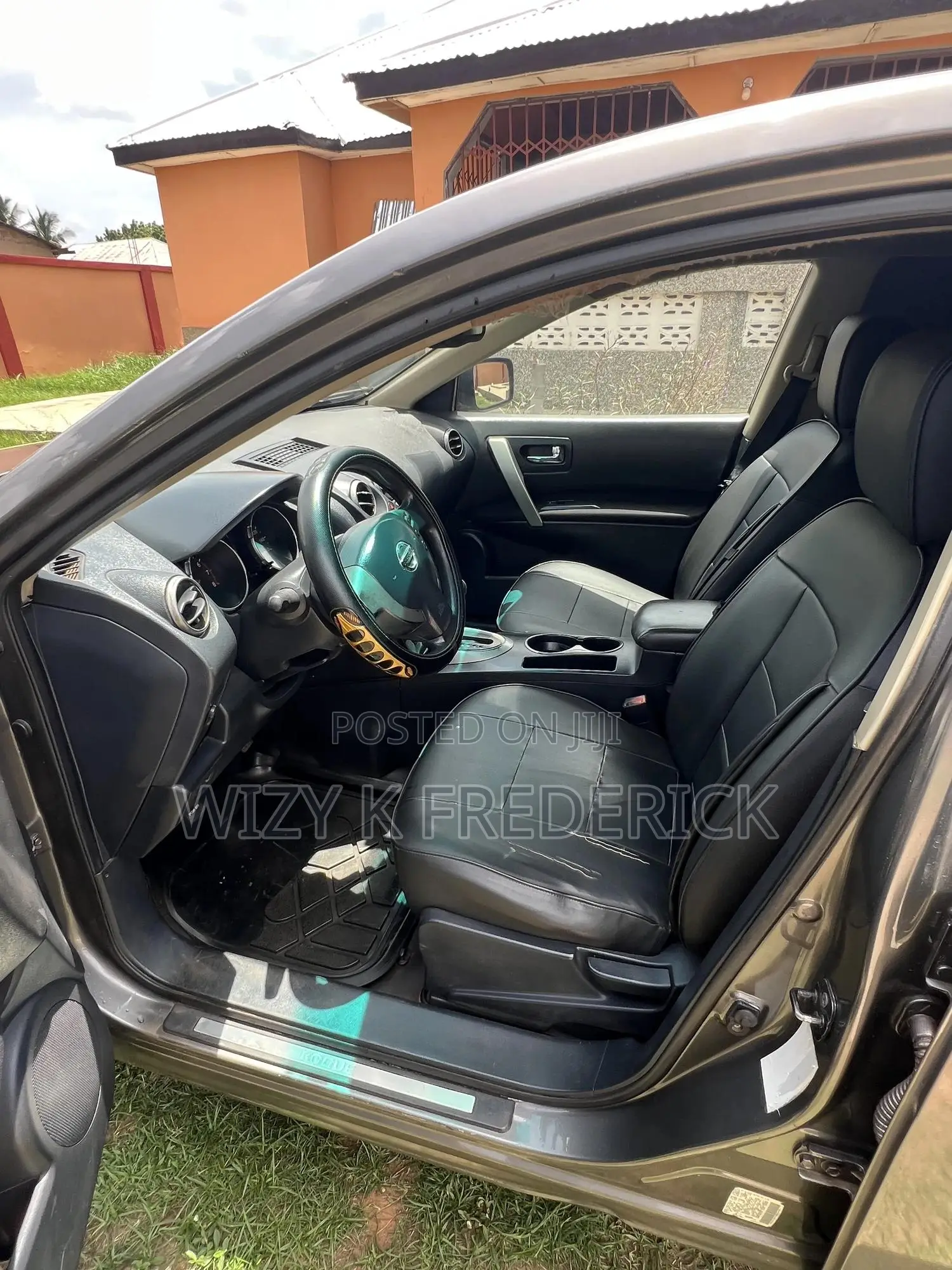 Nissan Rogue SV 2012 Gray