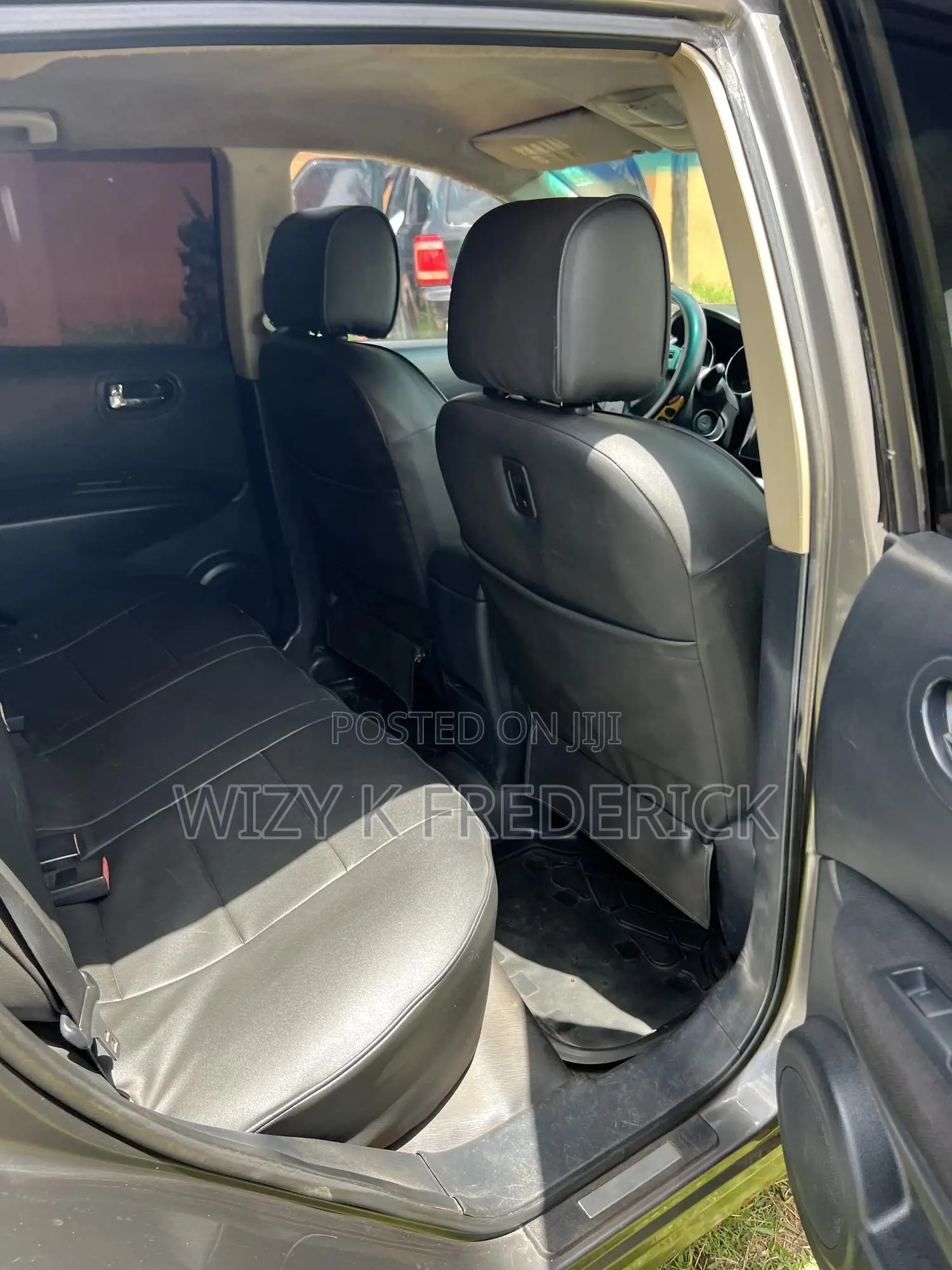 Nissan Rogue SV 2012 Gray