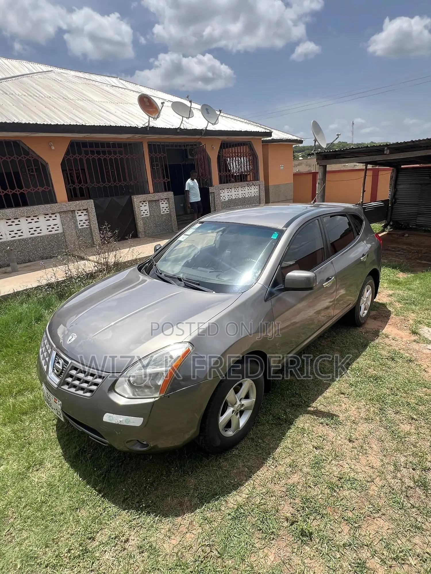 Nissan Rogue SV 2012 Gray