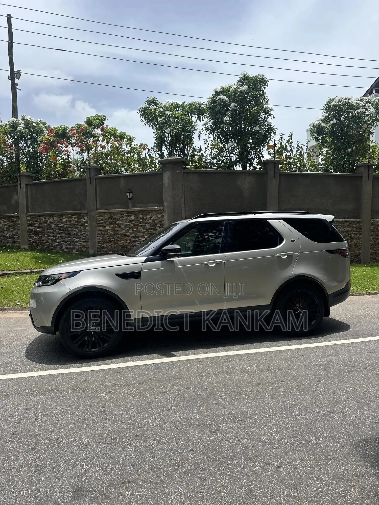 Land Rover Discovery HSE 4x4 2018 Silver
