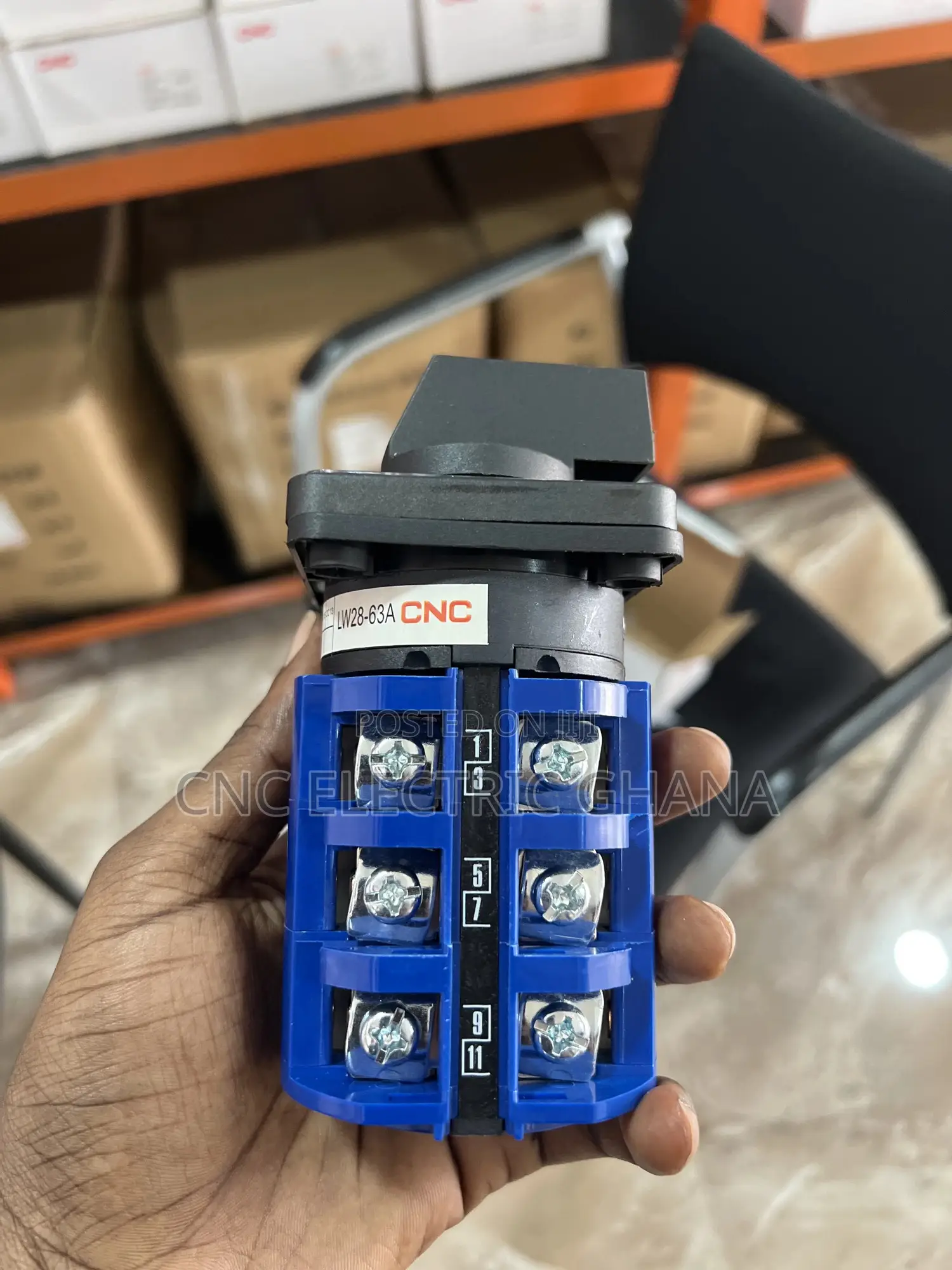 Universal Changeover Switch