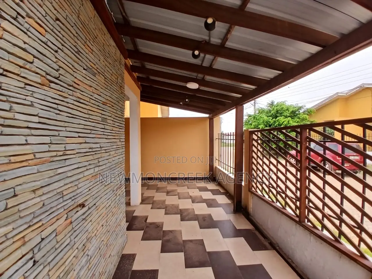 2bdrm Bungalow in Amrahia, Accra Metropolitan for sale