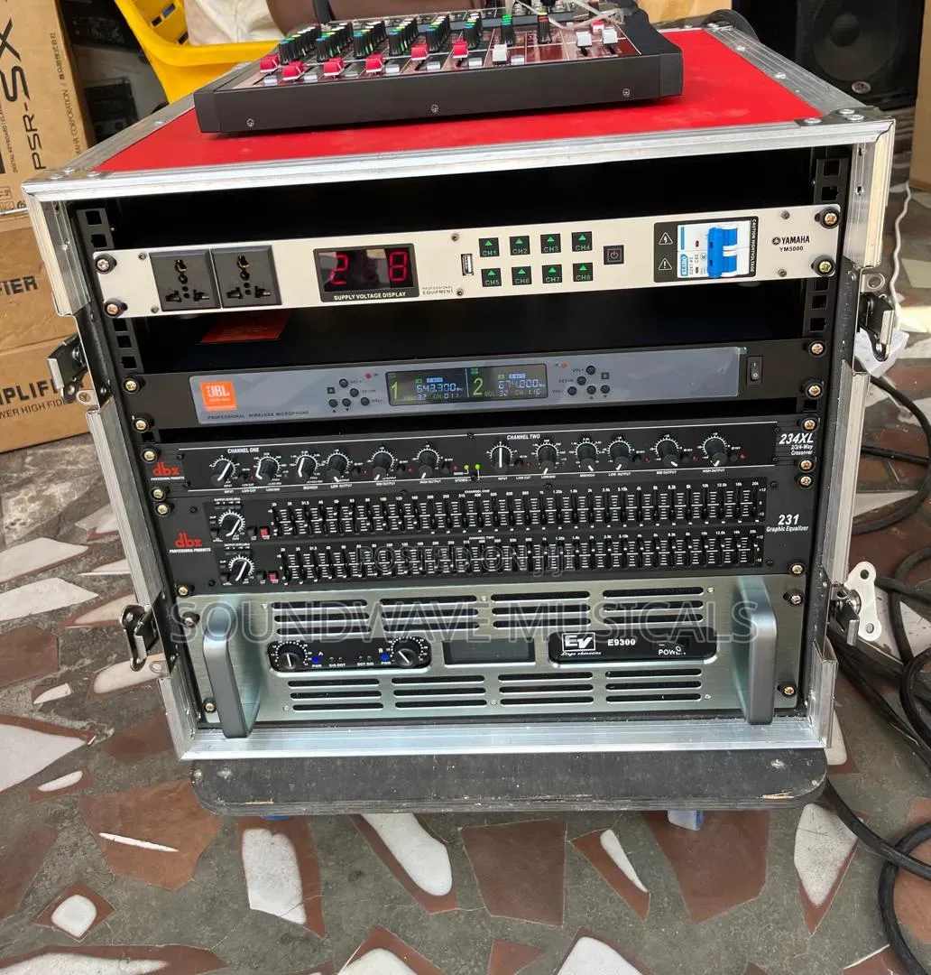 A Pair of Ev Bass,Full Range and Amplifier Set