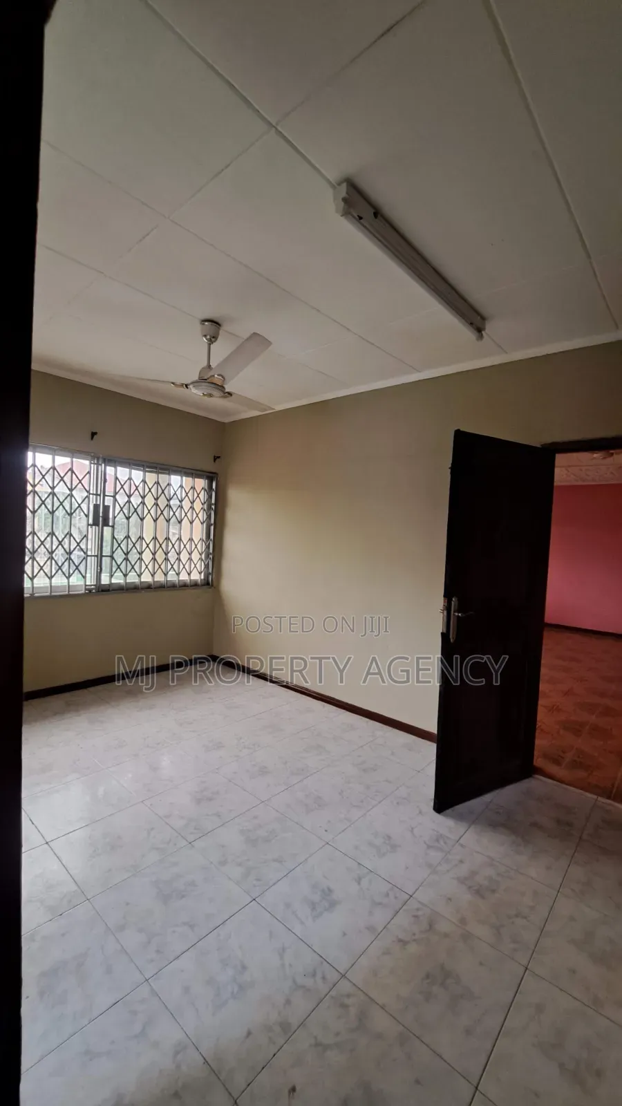 7bdrm House in Community 12, Sakumono for rent