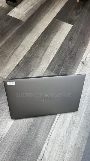 Laptop Dell Precision 5570 32GB Intel Core i7 SSD 512GB