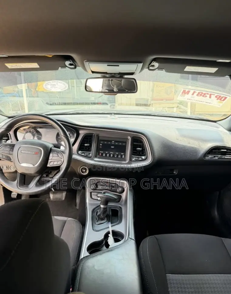 Dodge Challenger GT 2022 Gray