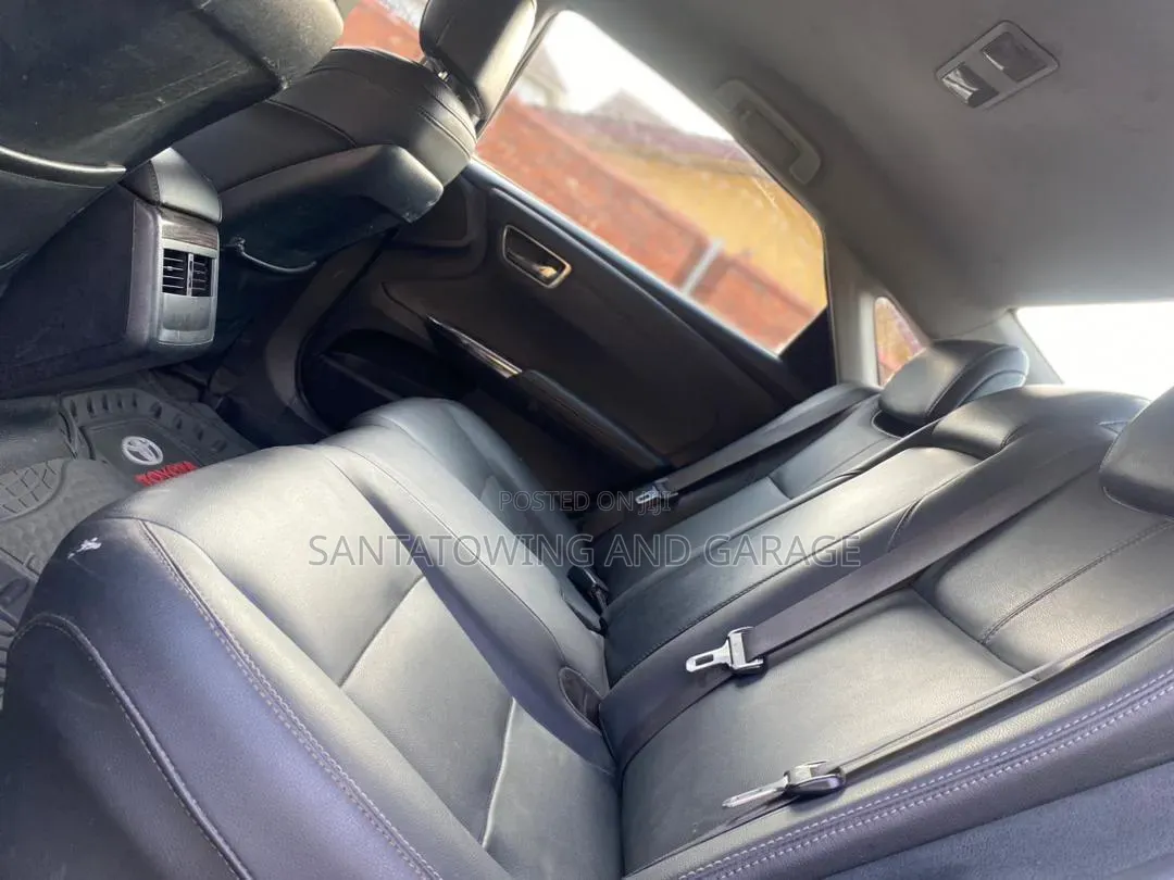 Toyota Avalon 2013 Black