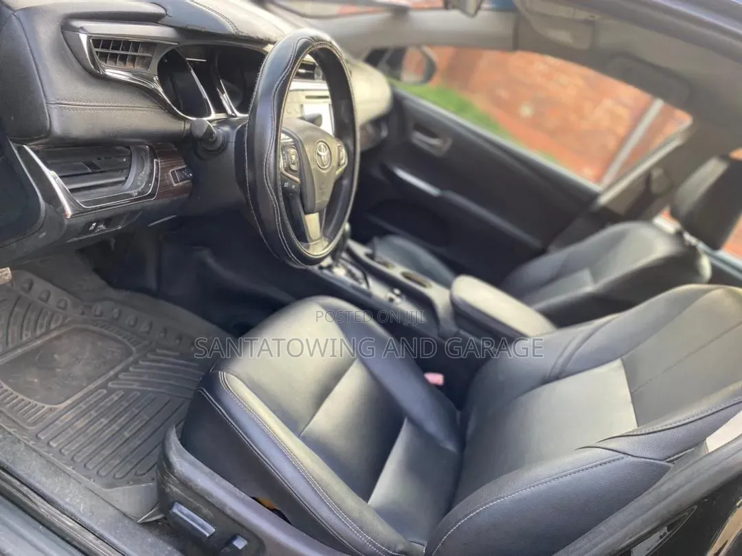 Toyota Avalon 2013 Black
