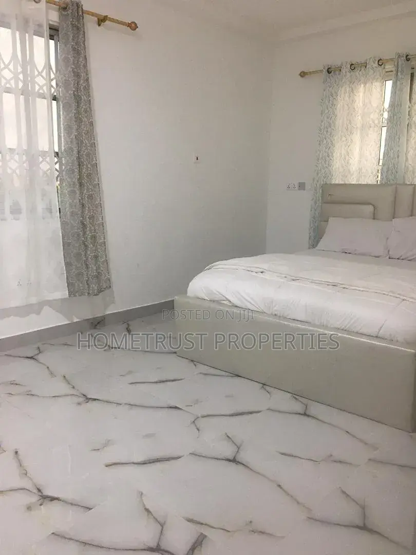 4bdrm Duplex in Pokuase Ga Odumase for rent