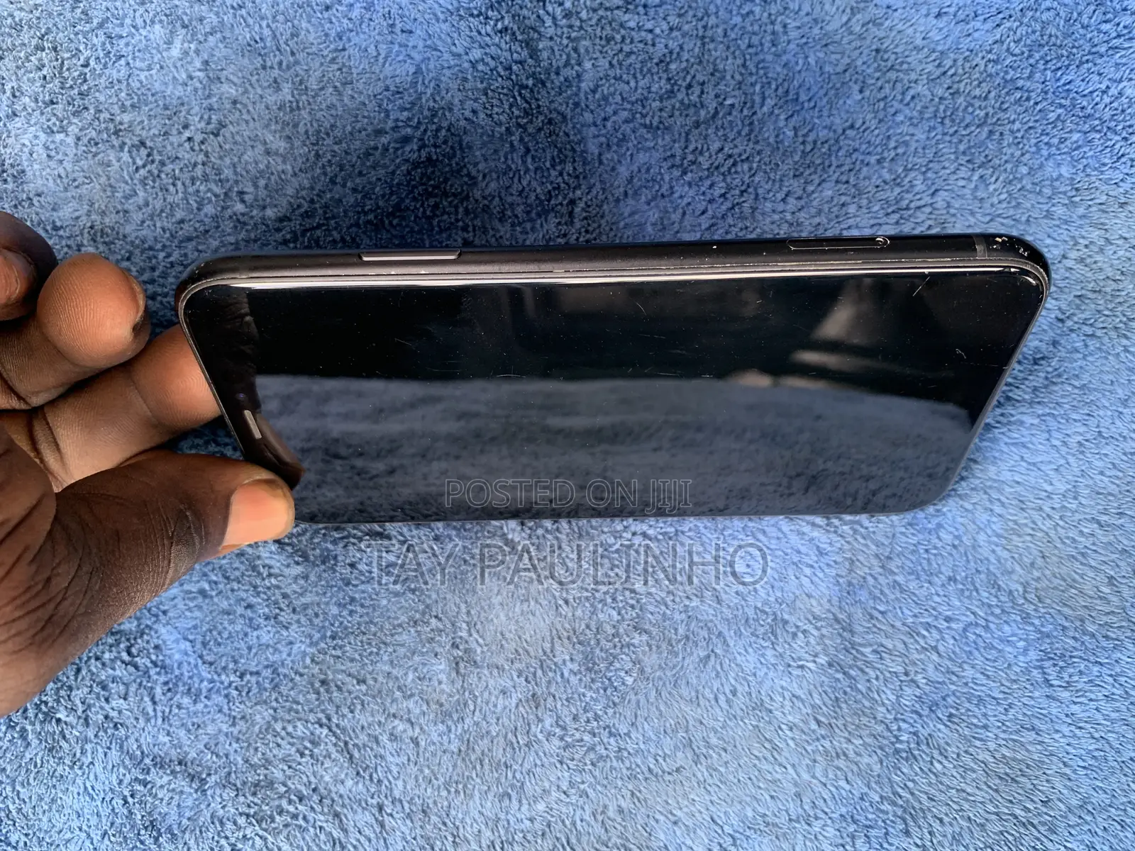 Apple XR 64 GB Black
